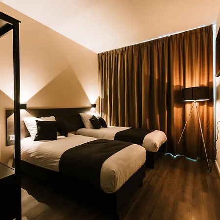 Hotelux Amsterdam Airport Hotel 3*