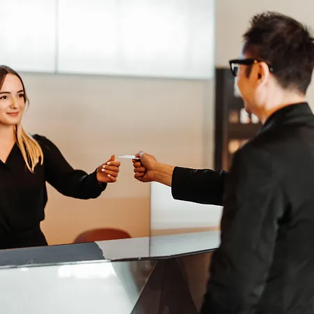 Hotelux Amsterdam Airport Hotel