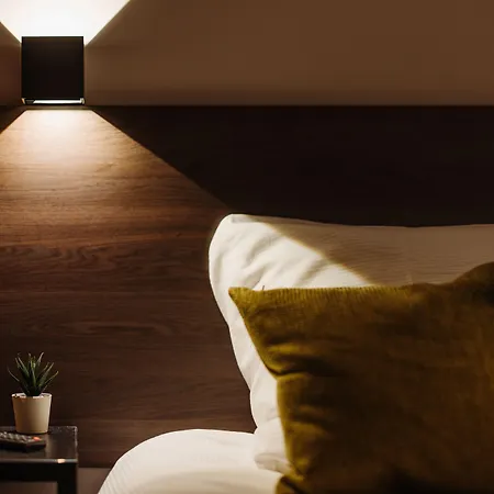 Hotelux Amsterdam Airport Hotel
