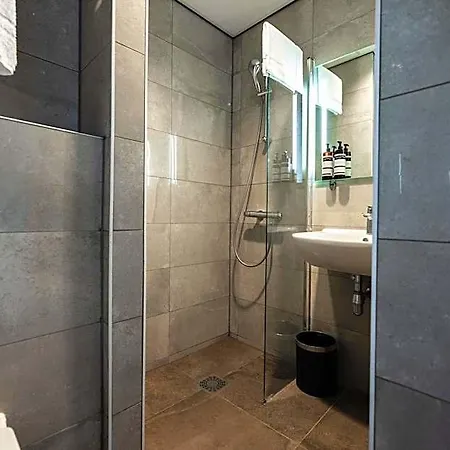 Hotelux Amsterdam Airport Hotel