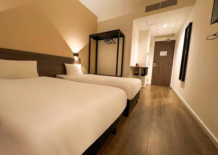 Hotelux Amsterdam Airport فندق