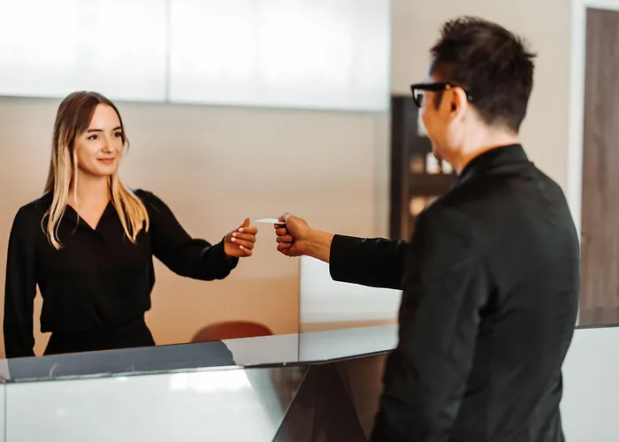 Hotelux Amsterdam Airport Hotel